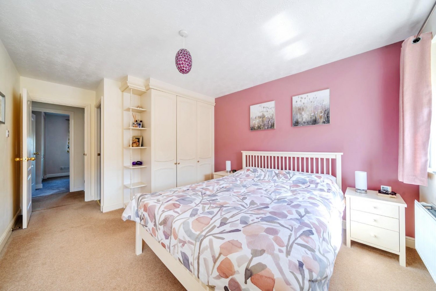 4 bedroom House for sale in Thorncliffe Way, Tankersley, Barnsley