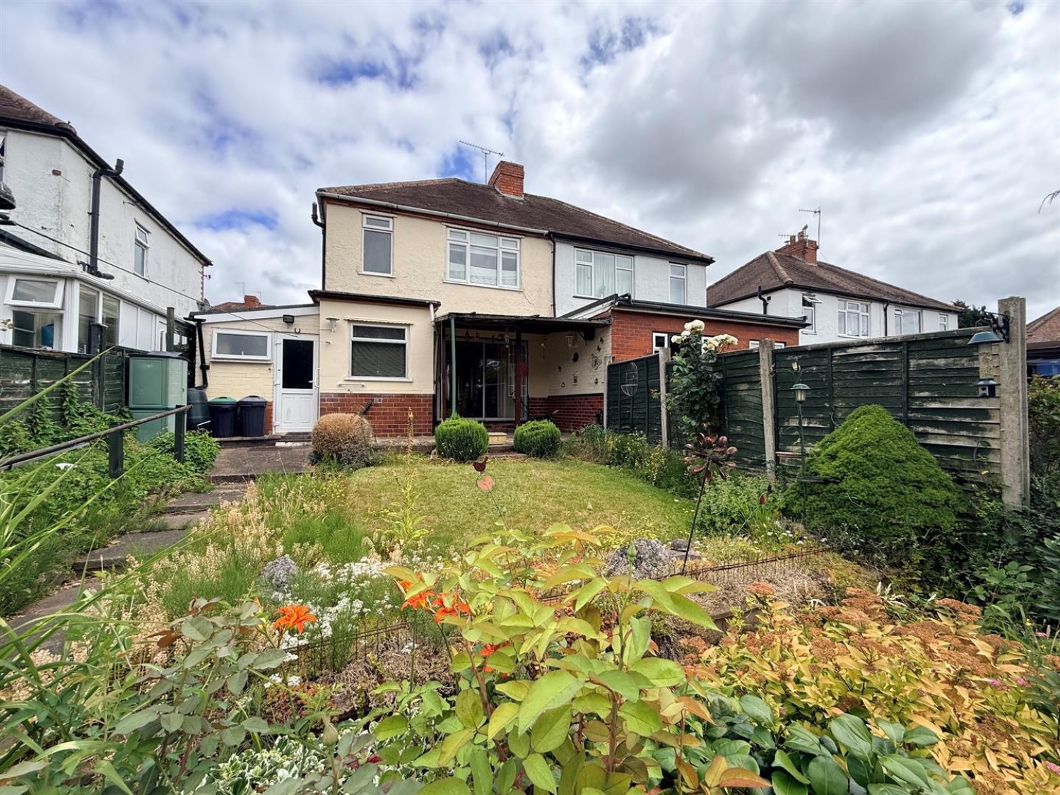Shepherds Brook Road, Stourbridge, DY9 7DX