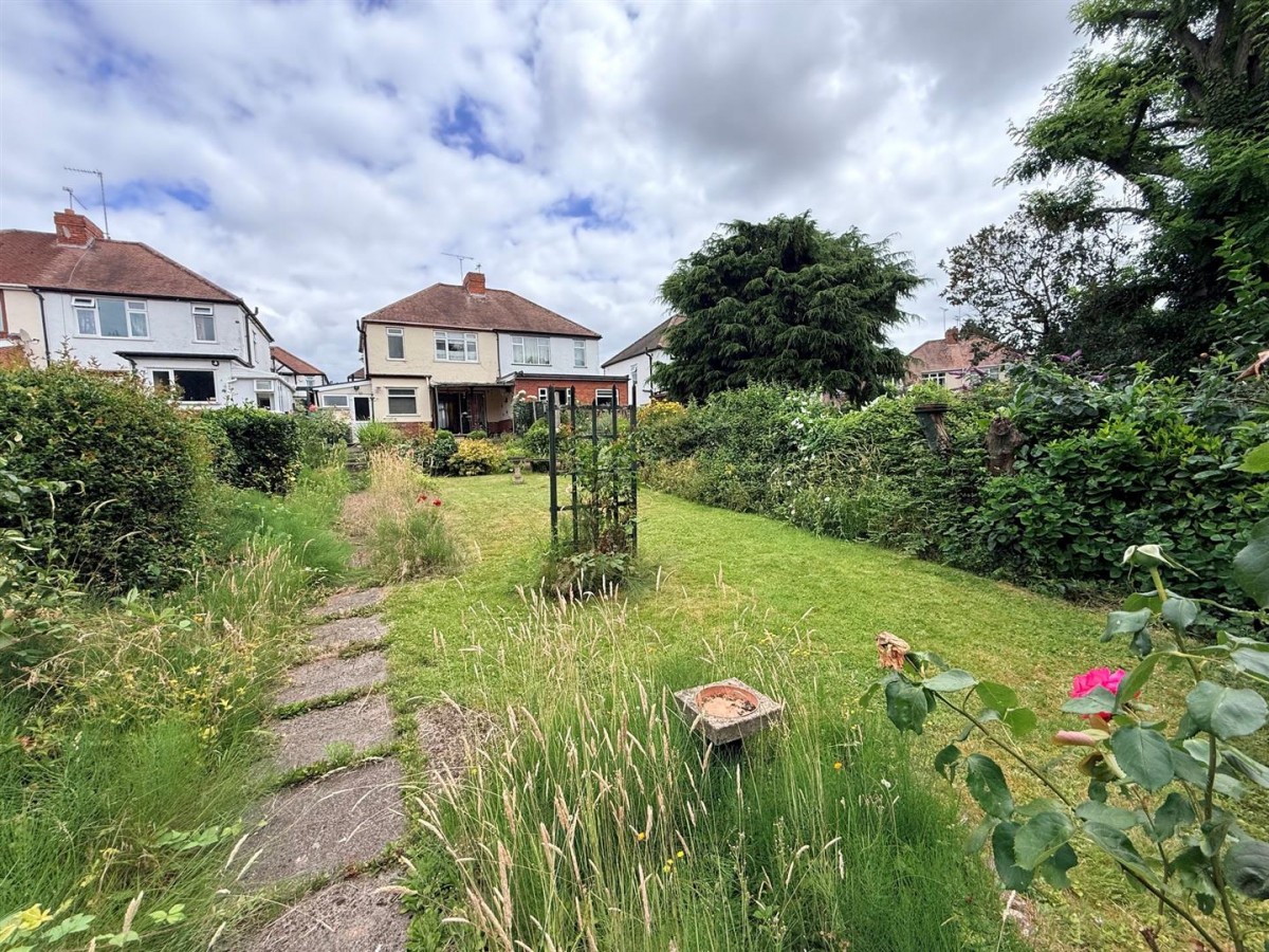 Shepherds Brook Road, Stourbridge, DY9 7DX