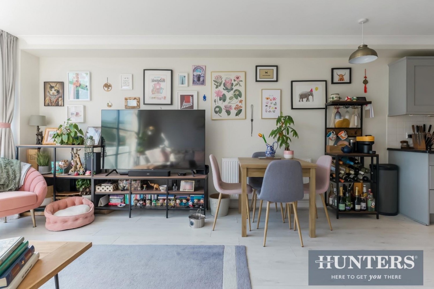 1 bedroom Flat for sale in Brentford