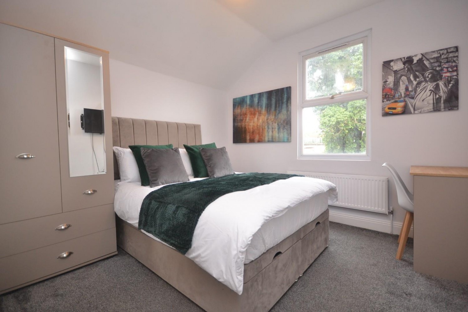 1 bedroom Flat to let in Palmer Park Avenue, Reading, Berkshire