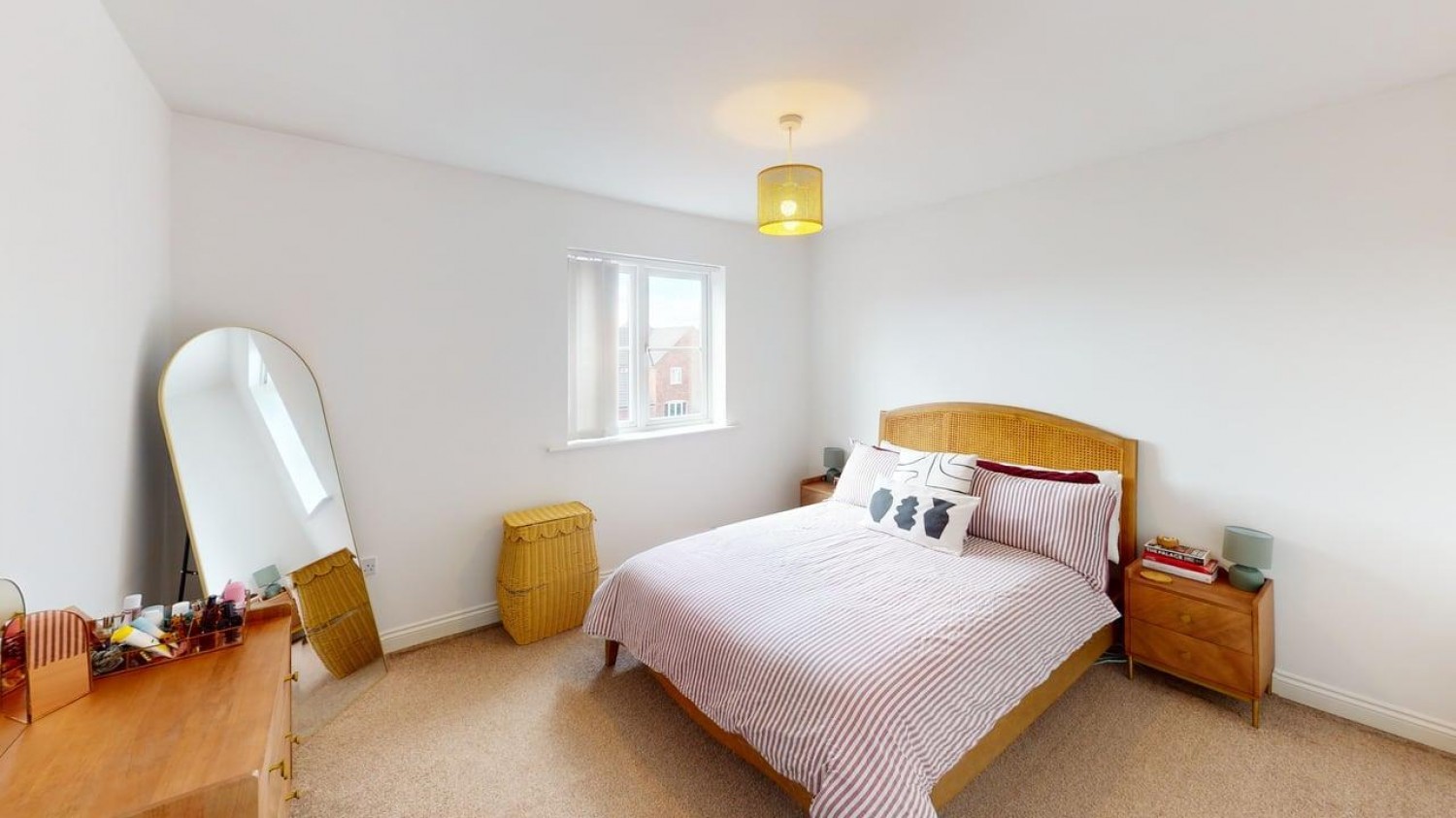 2 bedroom Flat for sale in Brookfield, Northumberland Park