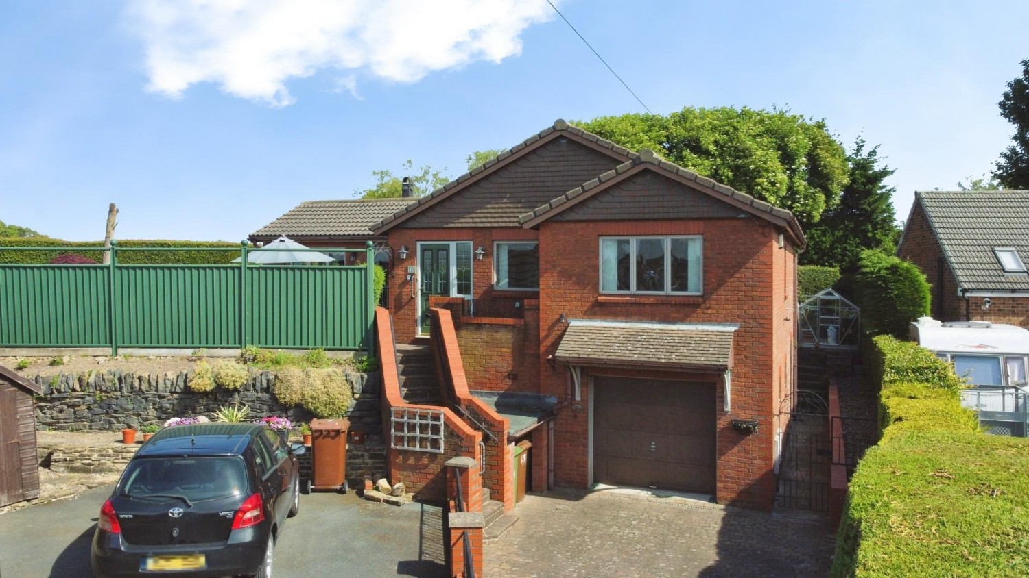 Sunnybank Grove, Thornbury, Bradford