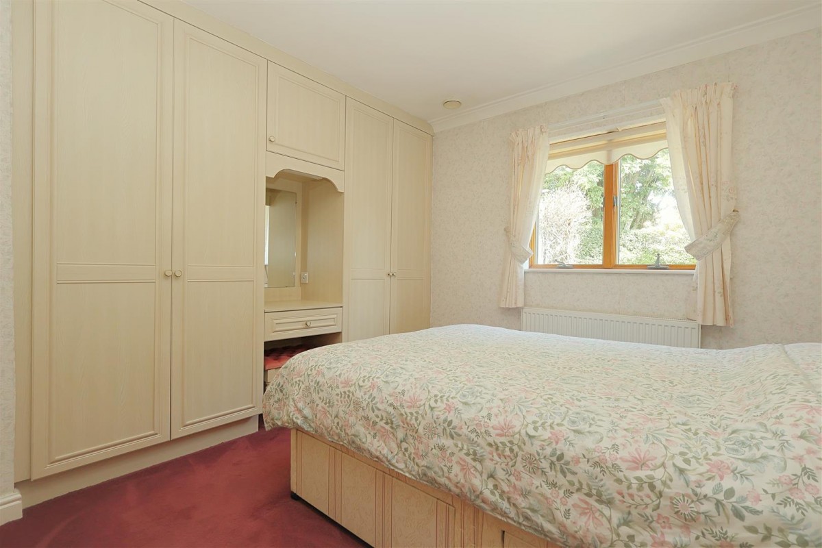 Sunnybank Grove, Thornbury, Bradford