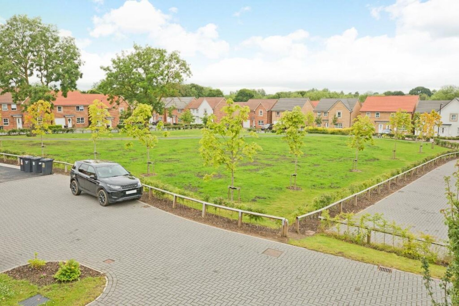 4 bedroom House for sale in Parklands View, Harrogate