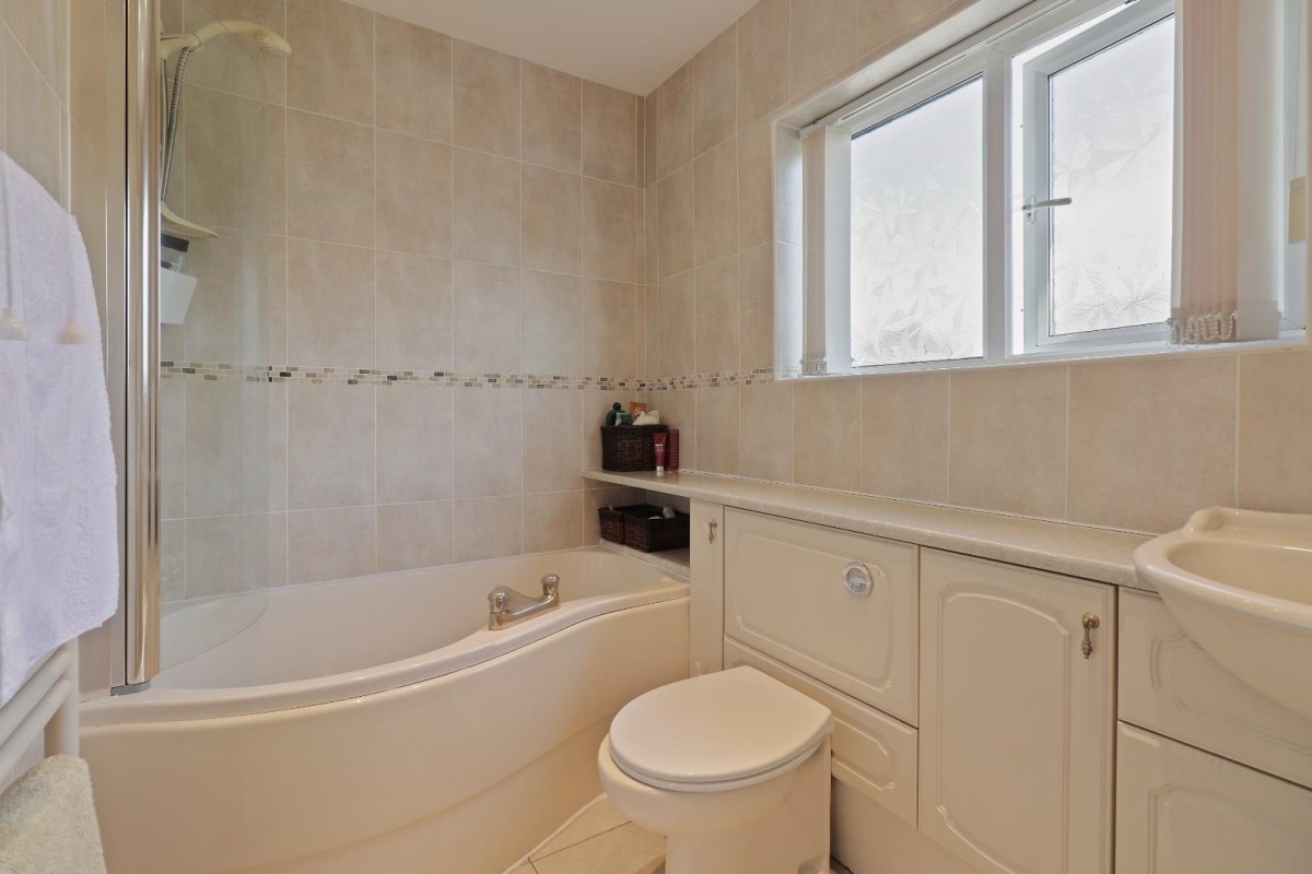 Backmoor Road, Sheffield, S8 8LB