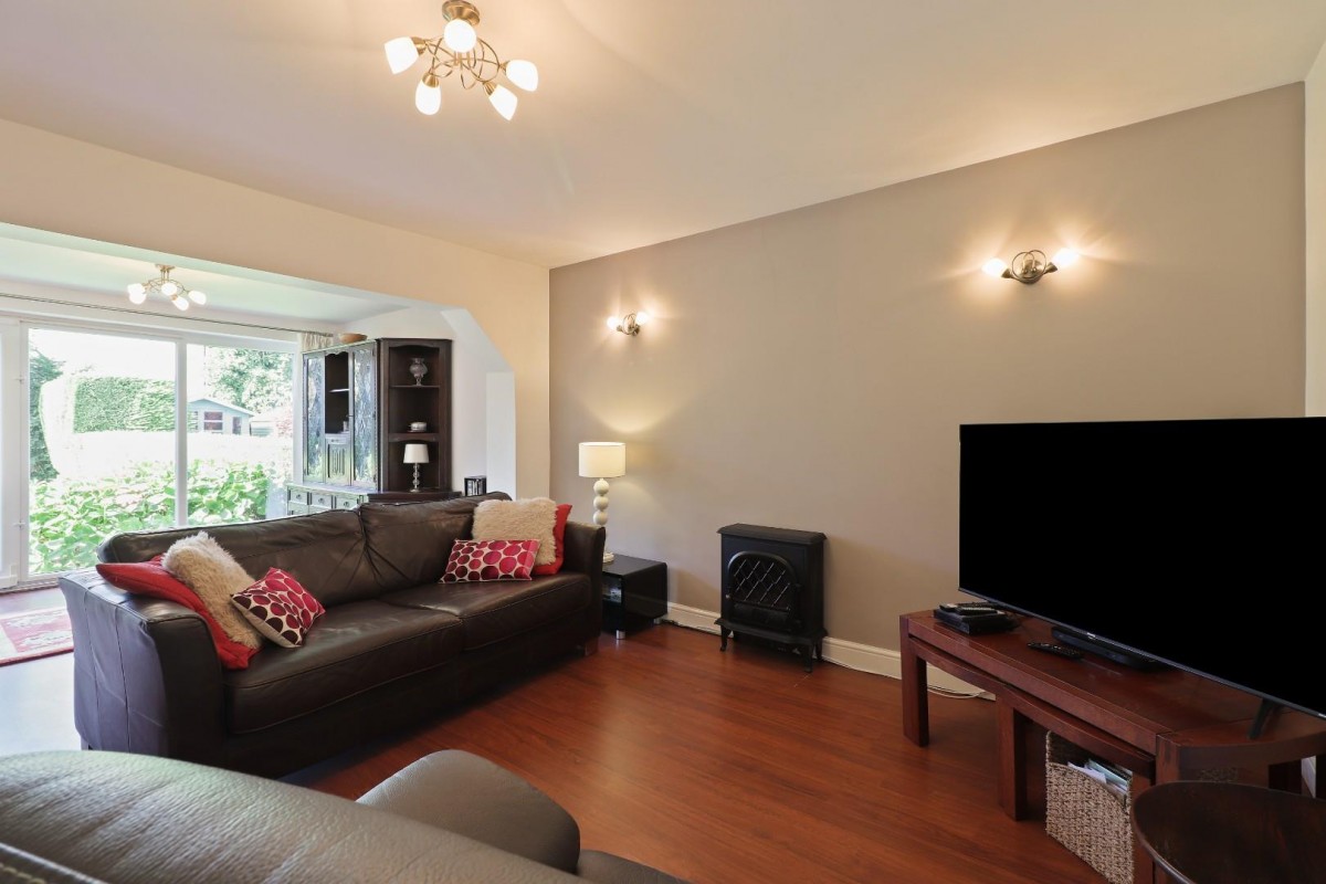 Backmoor Road, Sheffield, S8 8LB