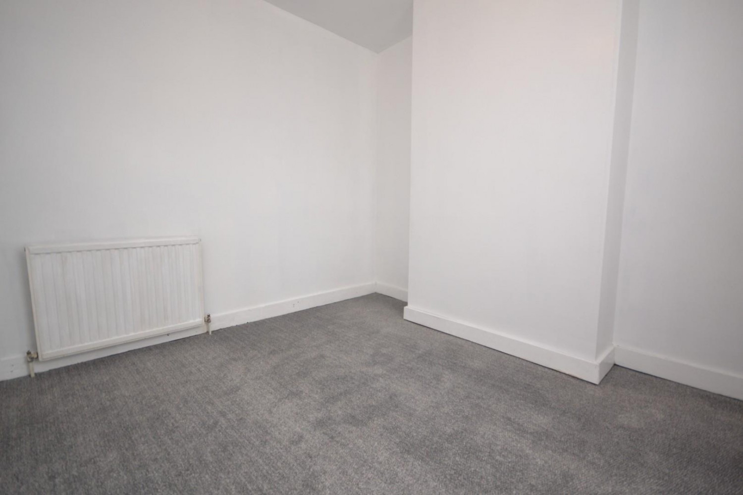 3 bedroom House to let in Stanley Street, Reading, Berkshire