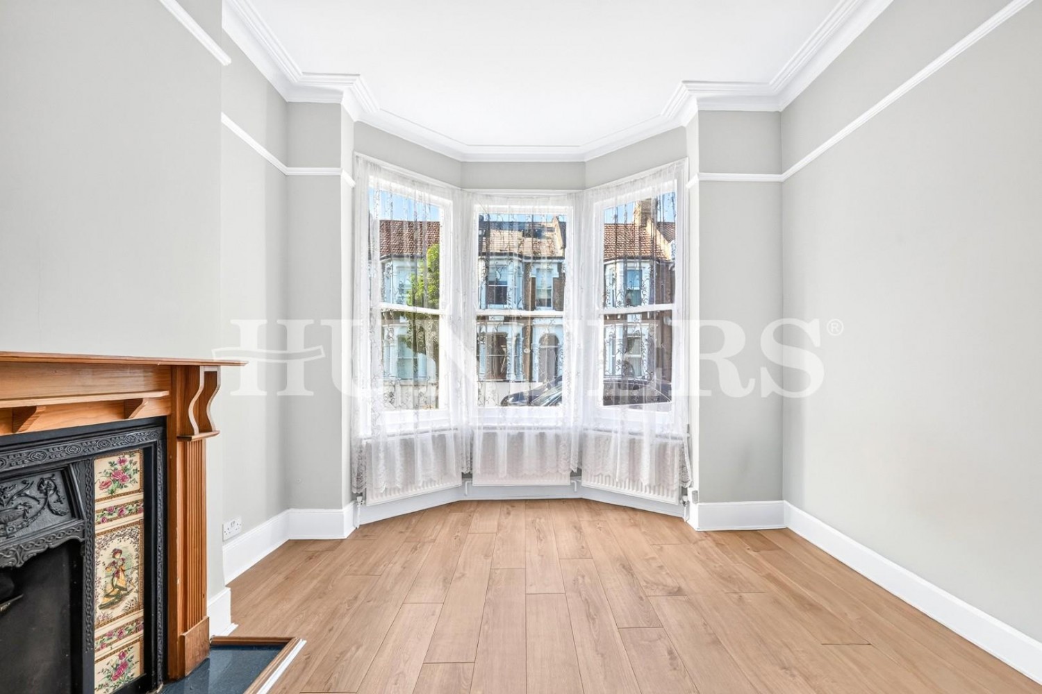 4 bedroom House to let in Prince George Road, London, N16