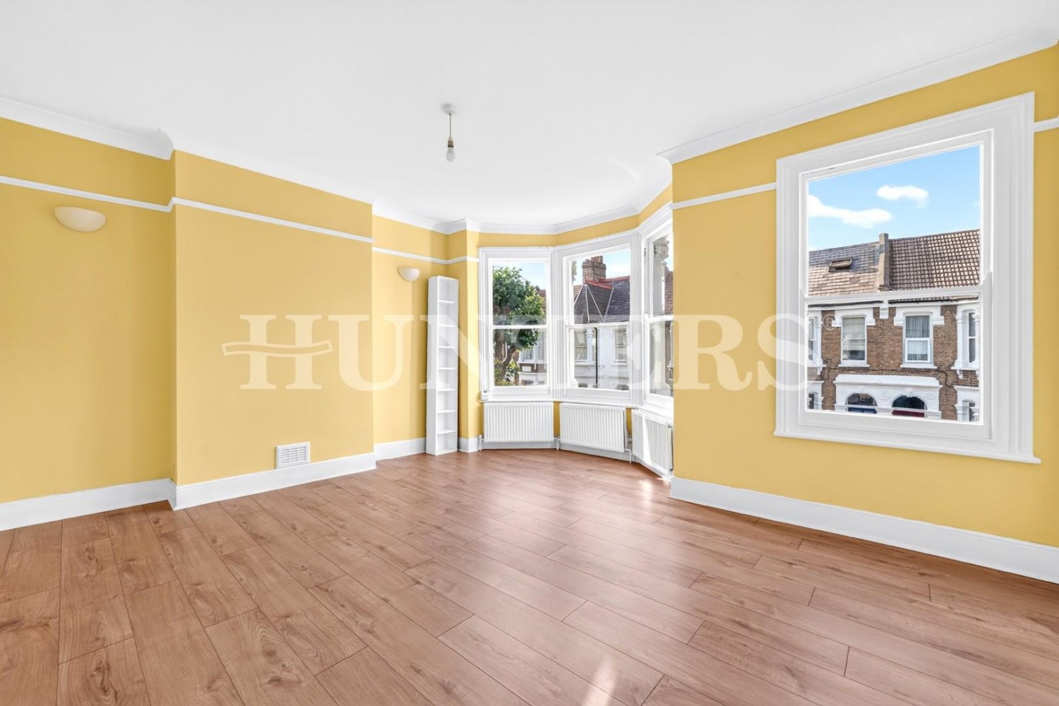 4 bedroom House to let in Prince George Road, London, N16