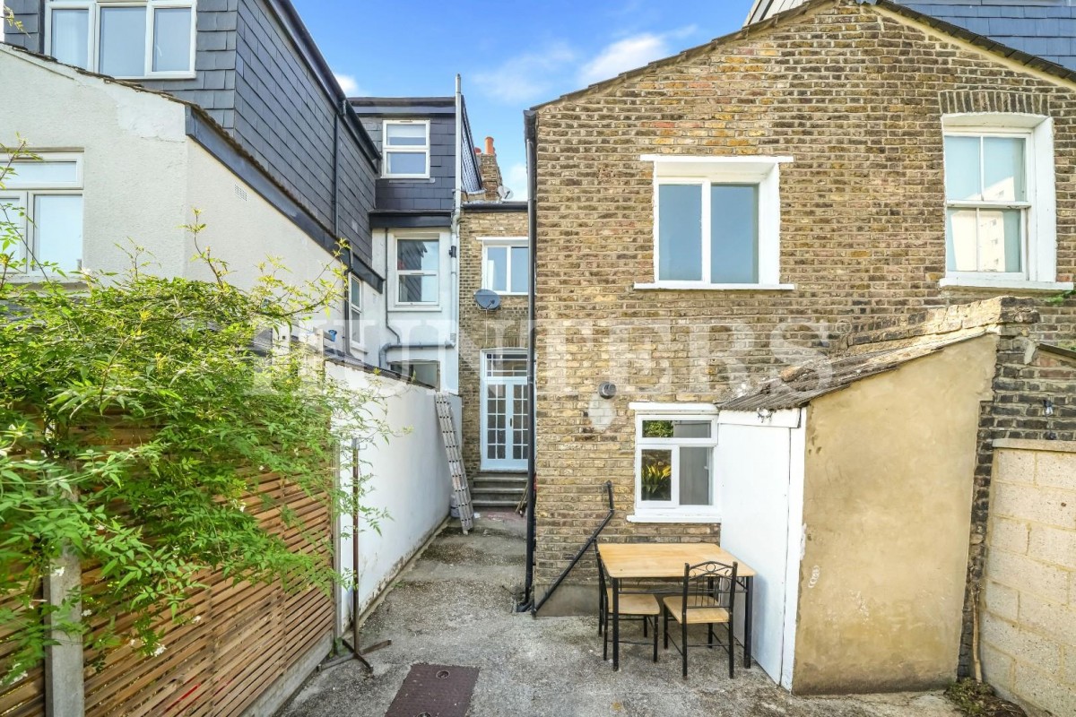 Prince George Road, London, N16