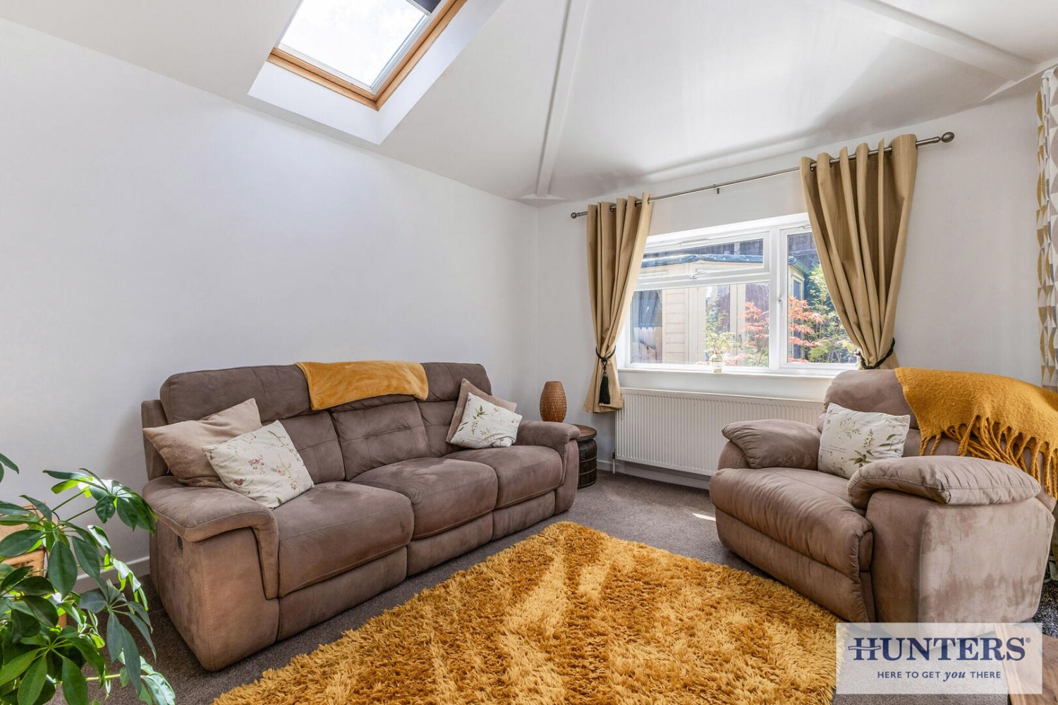 3 bedroom House for sale in Silverdale Avenue, Guiseley, Leeds