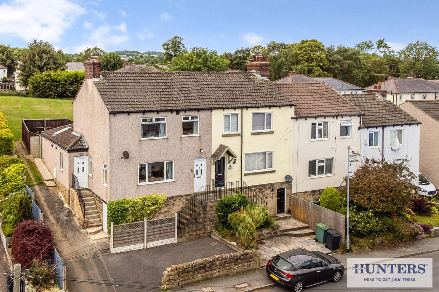 3 bedroom House for sale in Silverdale Avenue, Guiseley, Leeds