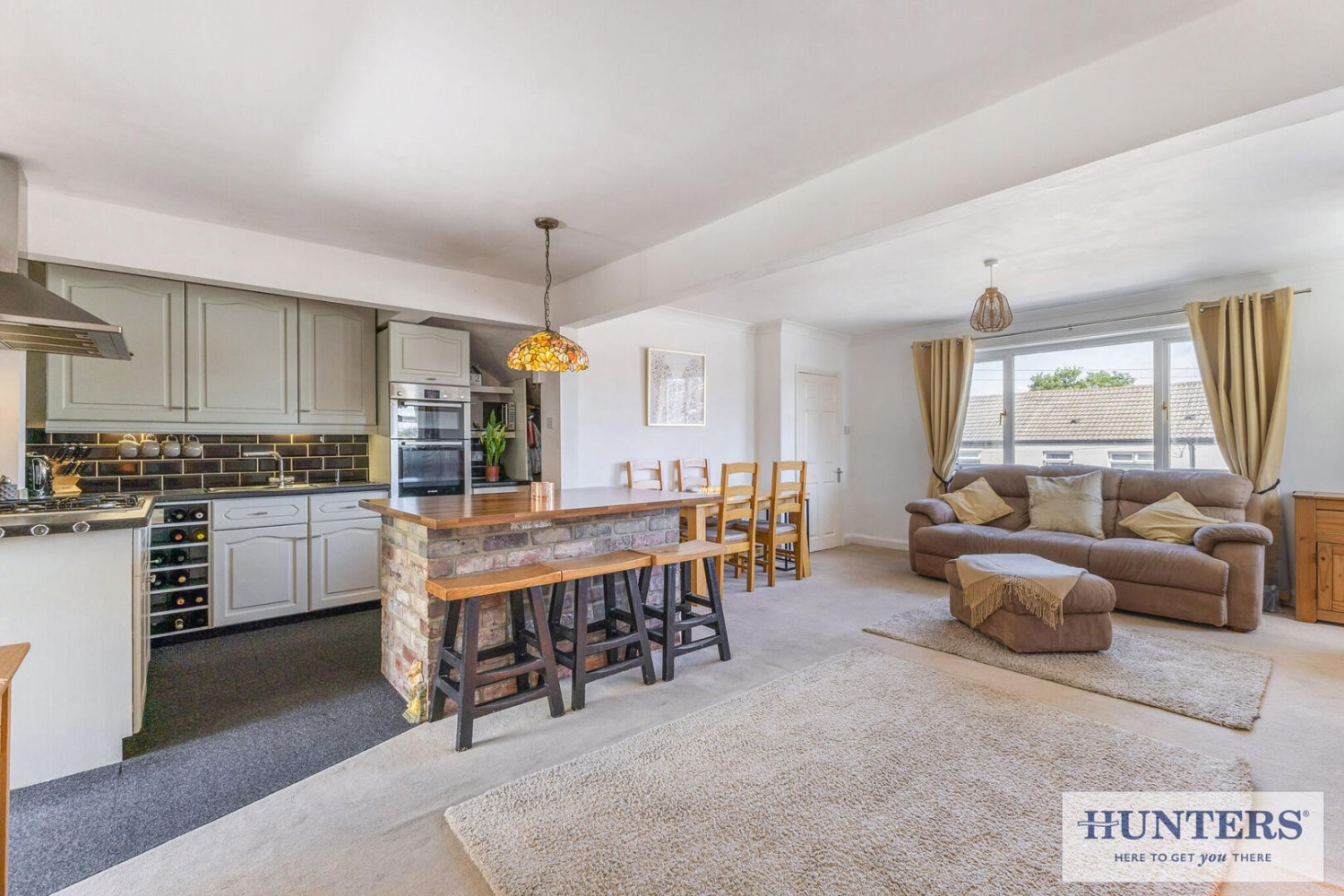 3 bedroom House for sale in Silverdale Avenue, Guiseley, Leeds