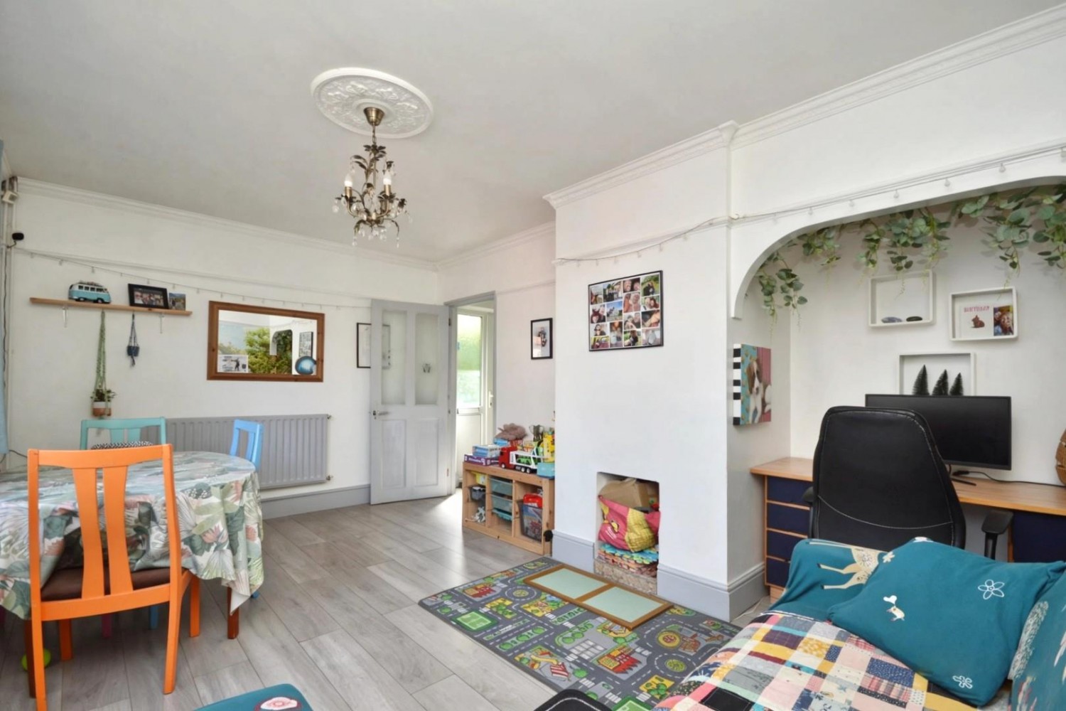 2 bedroom House for sale in Whiting Road, Bristol