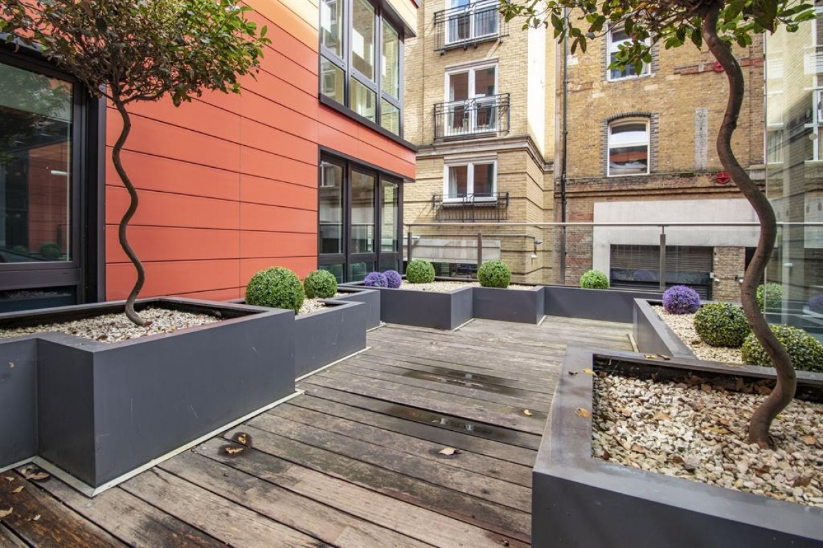 High Timber Street, St Pauls, EC4V