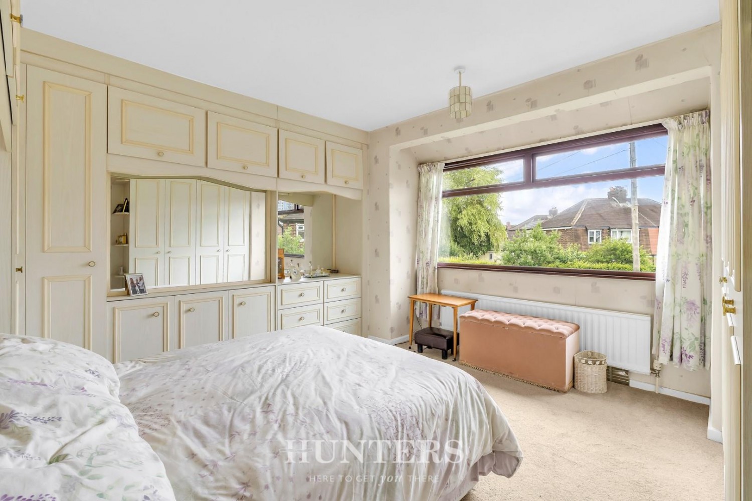 3 bedroom House for sale in Pennine Close, Blackley, Manchester, M9