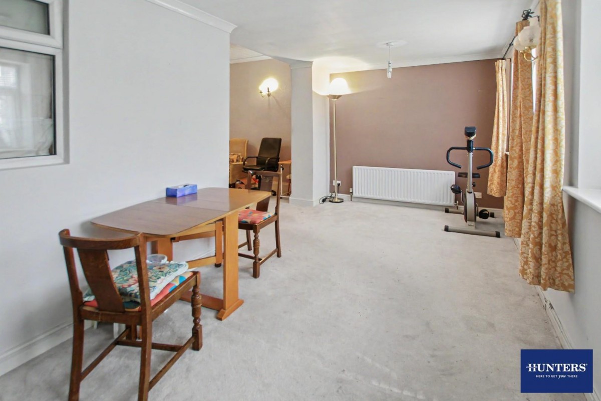 Garden Lane Bradford, BD9 5QJ