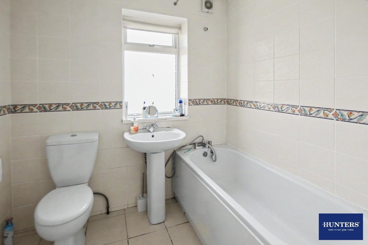 Garden Lane Bradford, BD9 5QJ