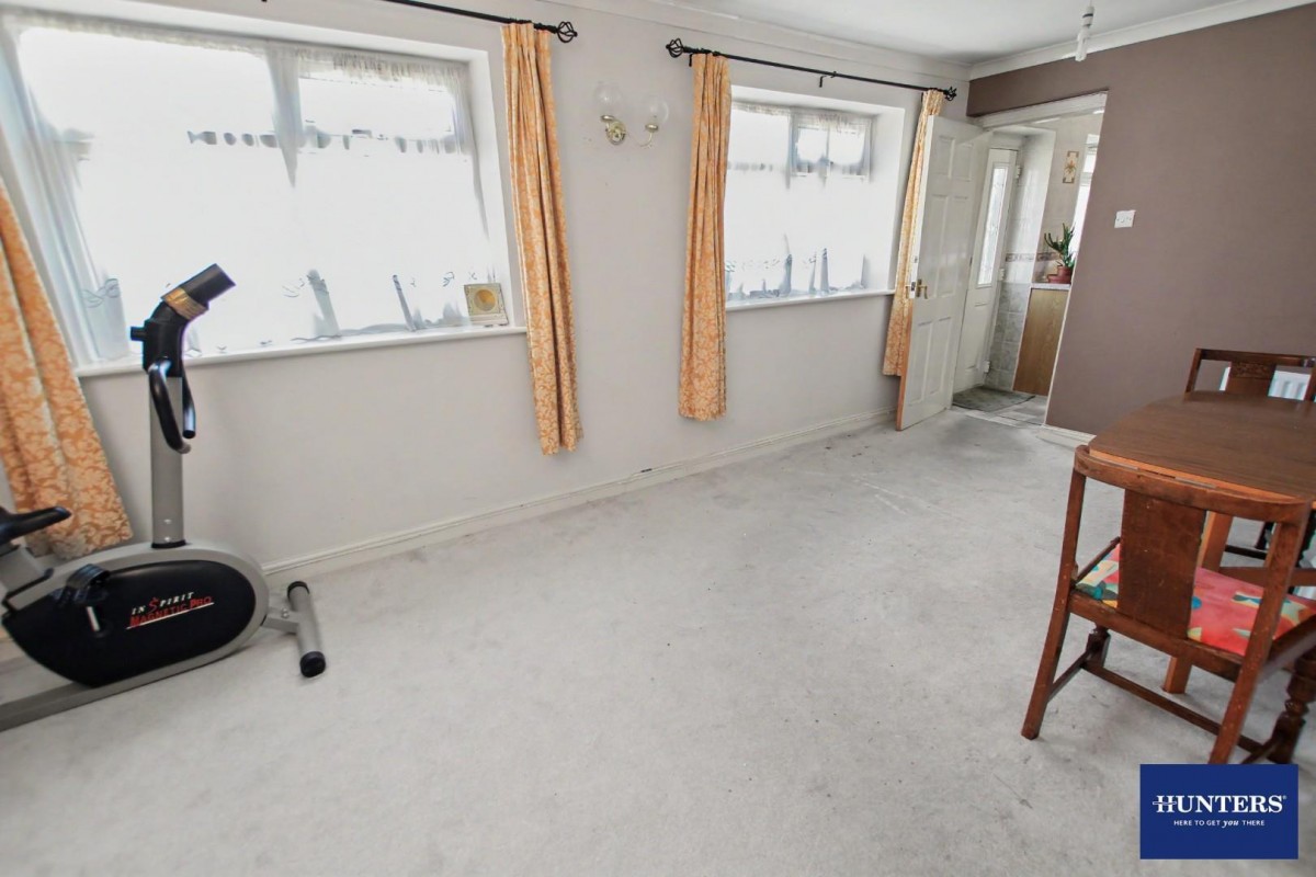 Garden Lane Bradford, BD9 5QJ