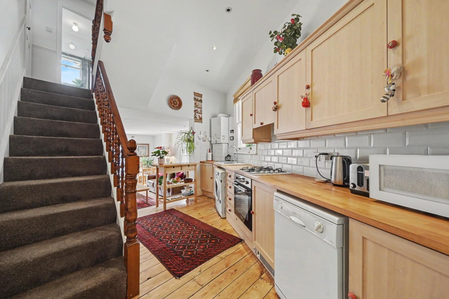 3 bedroom House for sale in Dynevor Road, London, N16
