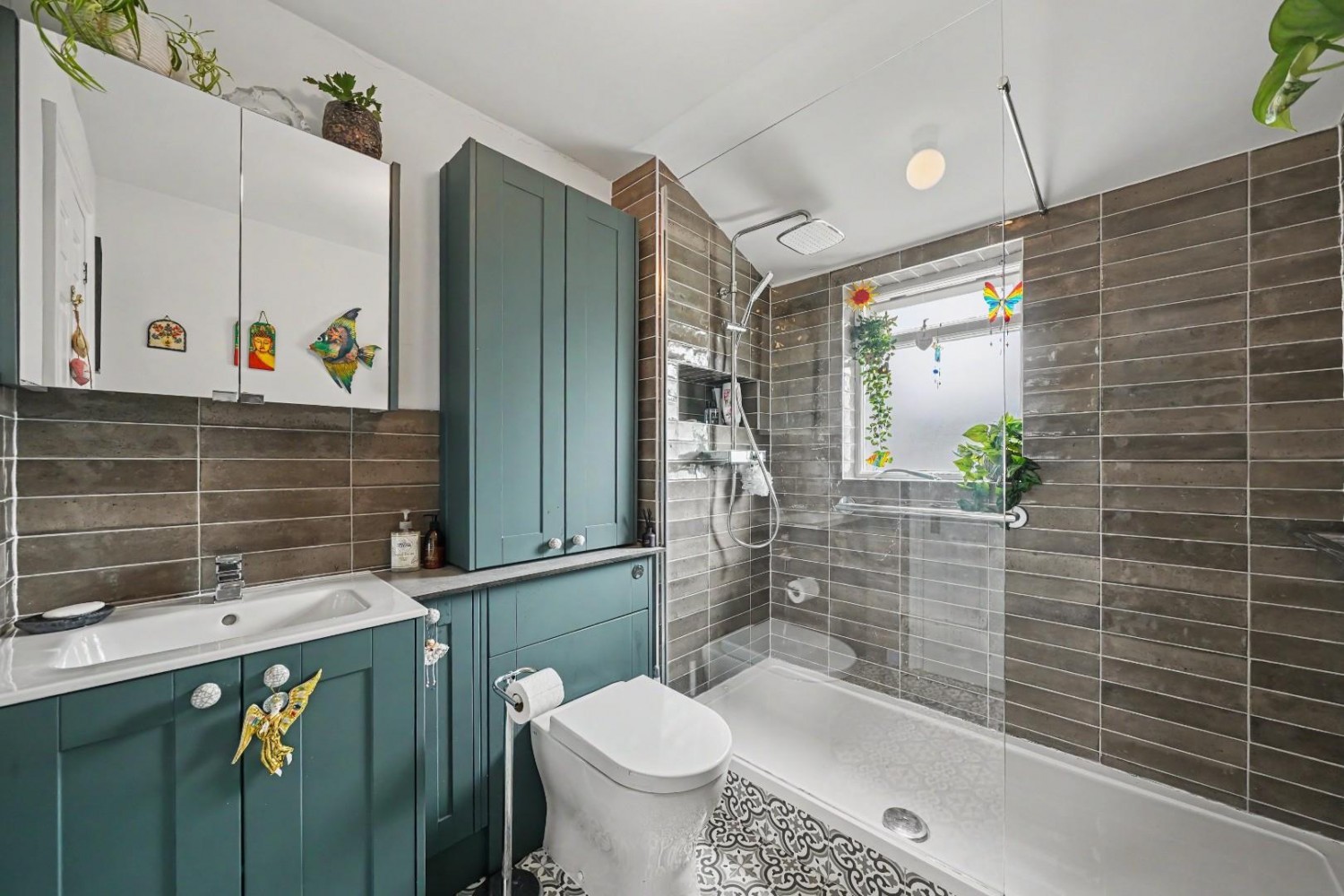 3 bedroom House for sale in Dynevor Road, London, N16