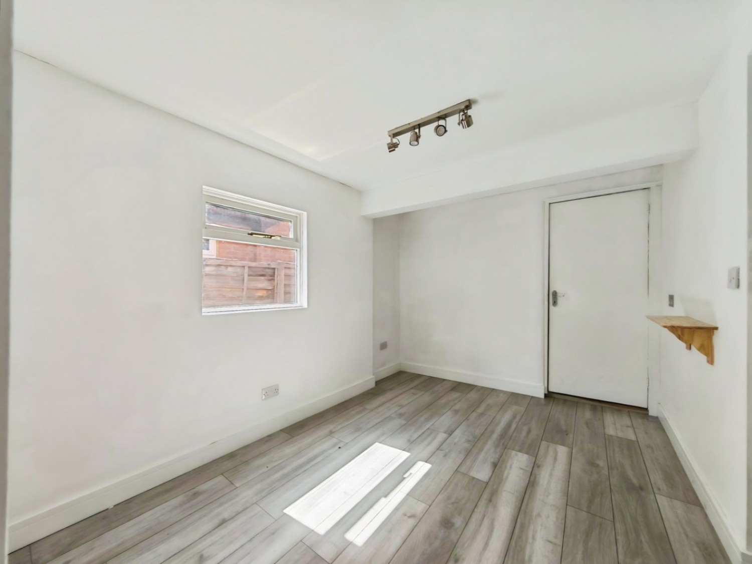 4 bedroom House for sale in Hale End, Bracknell