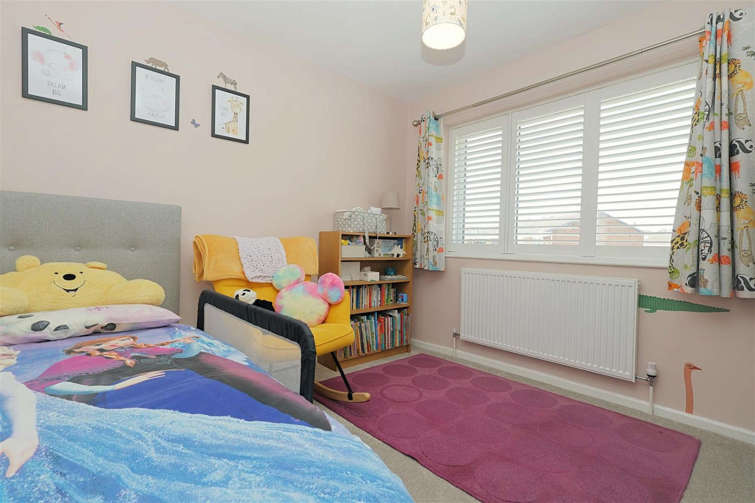 3 bedroom House for sale in Carr Wood Close, Calverley, Leeds, LS28 5UB