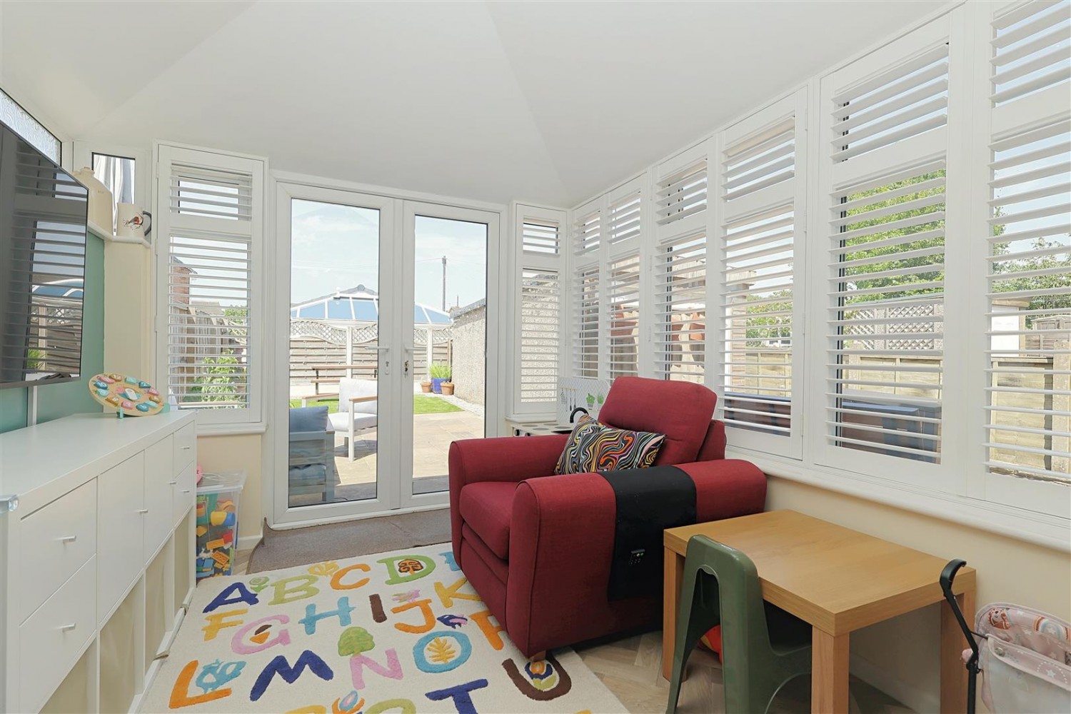 3 bedroom House for sale in Carr Wood Close, Calverley, Leeds, LS28 5UB