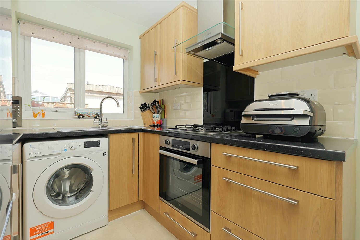 3 bedroom House for sale in Carr Wood Close, Calverley, Leeds, LS28 5UB