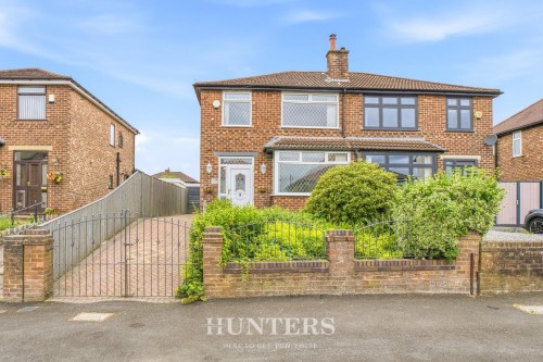 Parkfield Road North, Manchester, M40