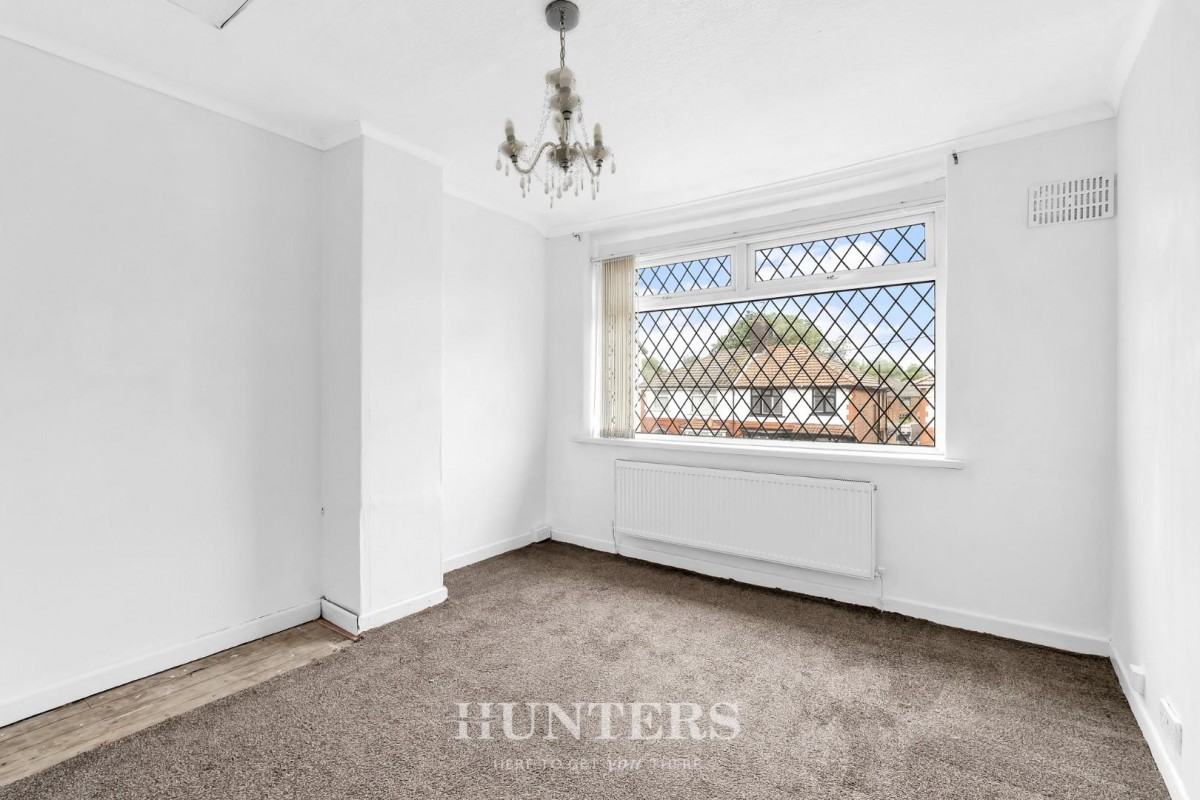 Parkfield Road North, Manchester, M40