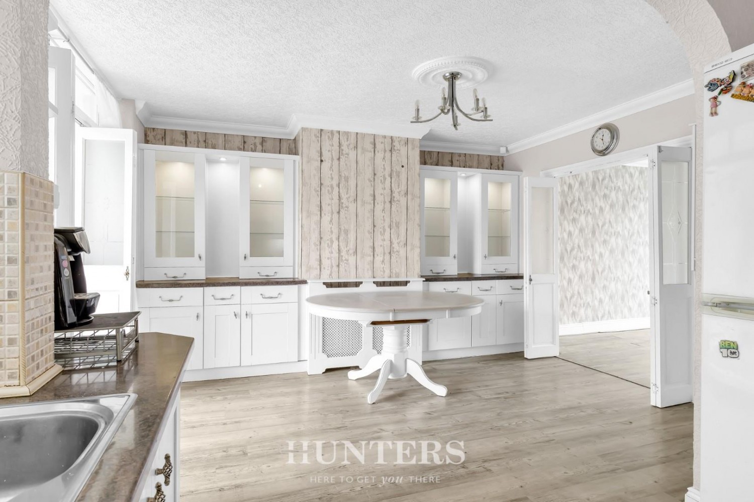 3 bedroom House for sale in Parkfield Road North, Manchester, M40