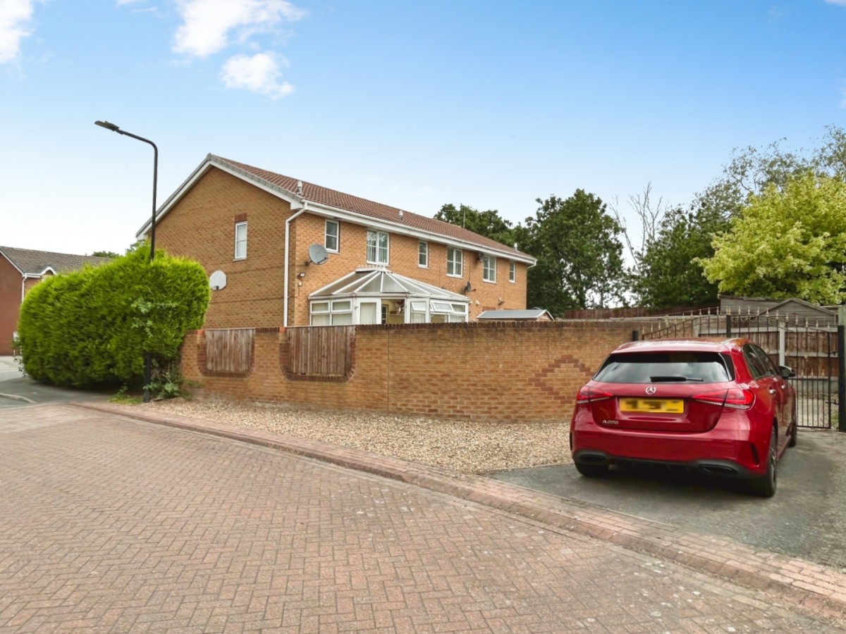 Gileswood Crescent, Brampton Bierlow, Rotherham