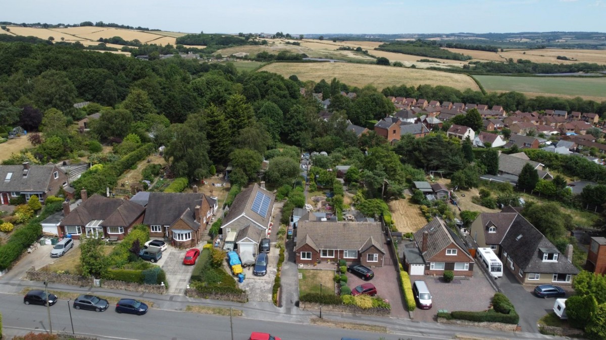Glasshouse Lane, New Whittington, Chesterfield, S43 2DQ