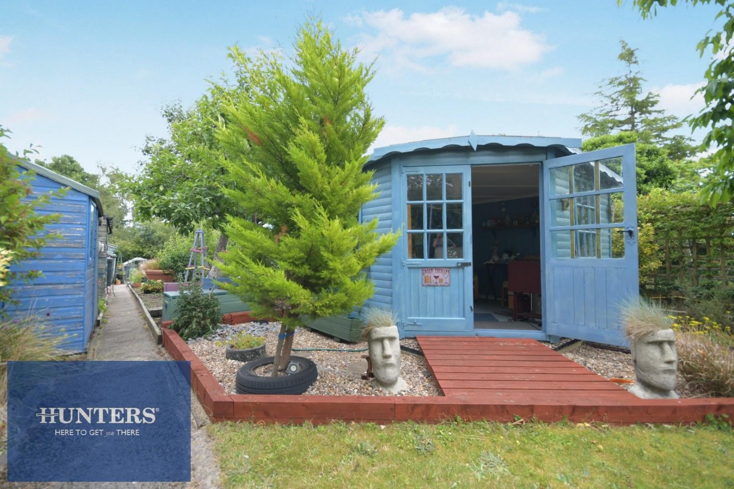 2 bedroom Bungalow for sale in Glasshouse Lane, New Whittington, Chesterfield, S43 2DQ