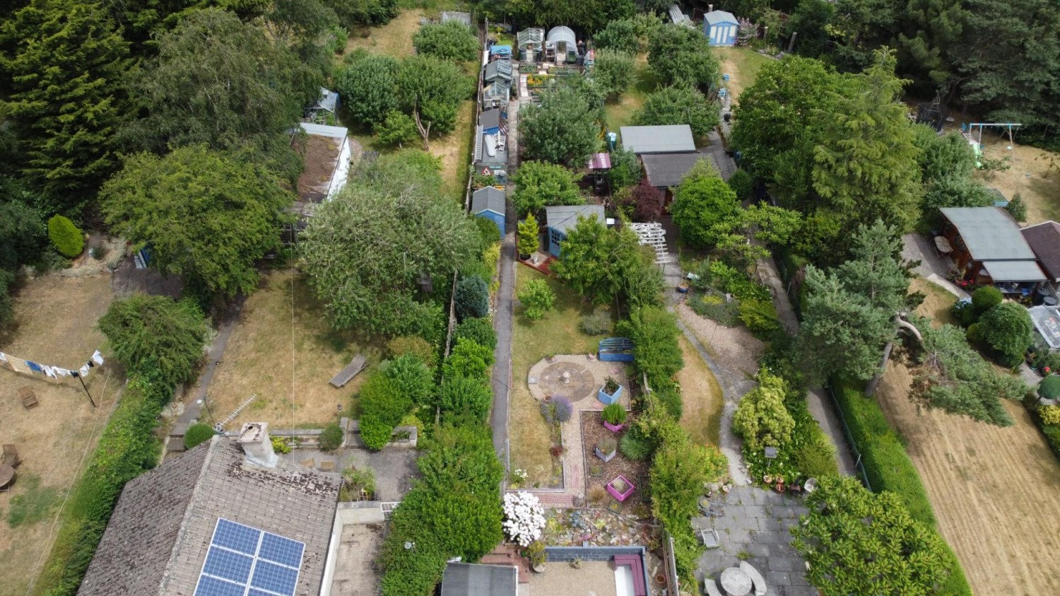 2 bedroom Bungalow for sale in Glasshouse Lane, New Whittington, Chesterfield, S43 2DQ