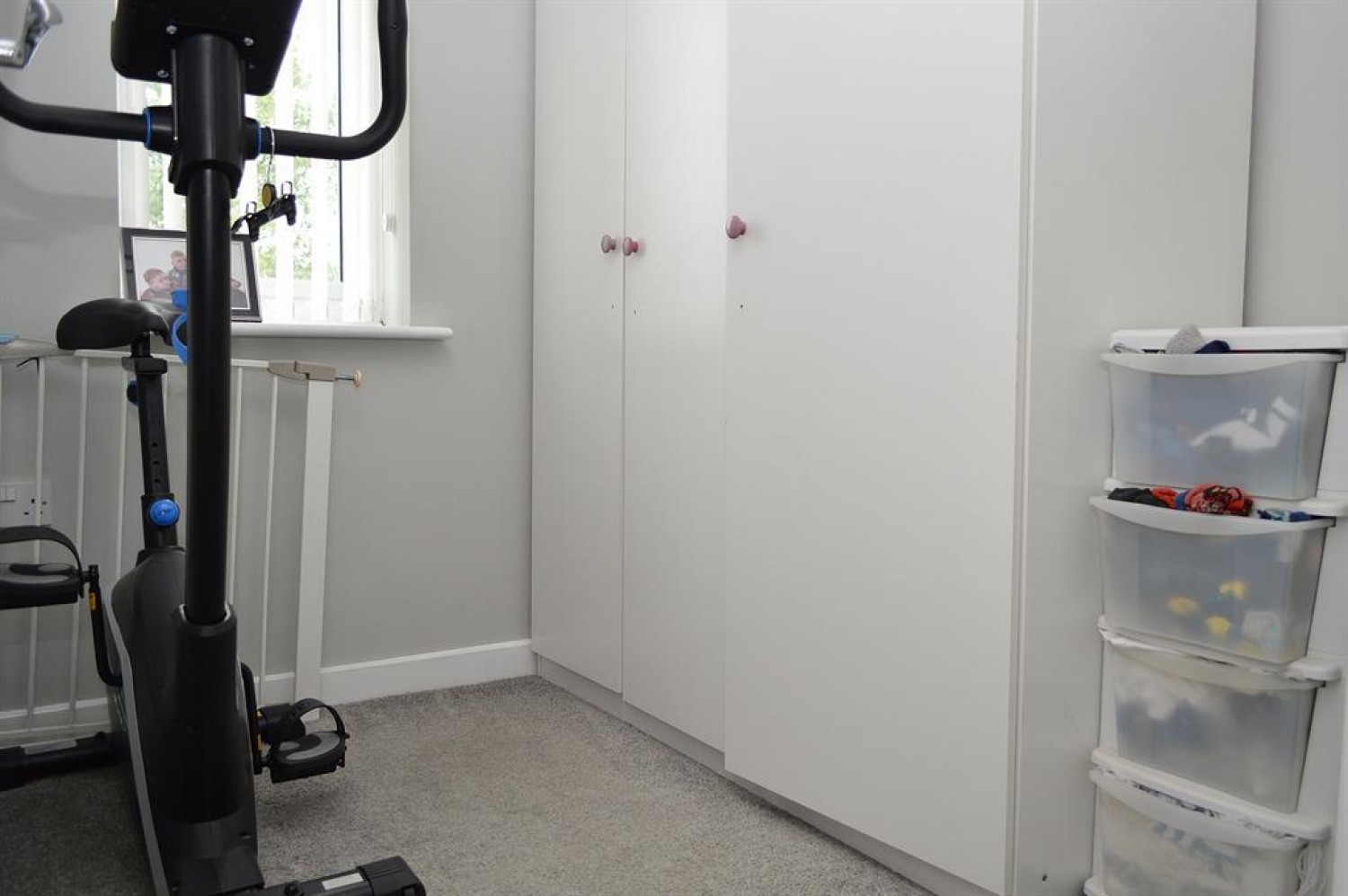 3 bedroom House to let in Rosary Road, Oldham