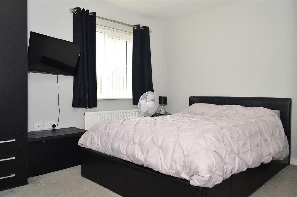 Rosary Road, Oldham