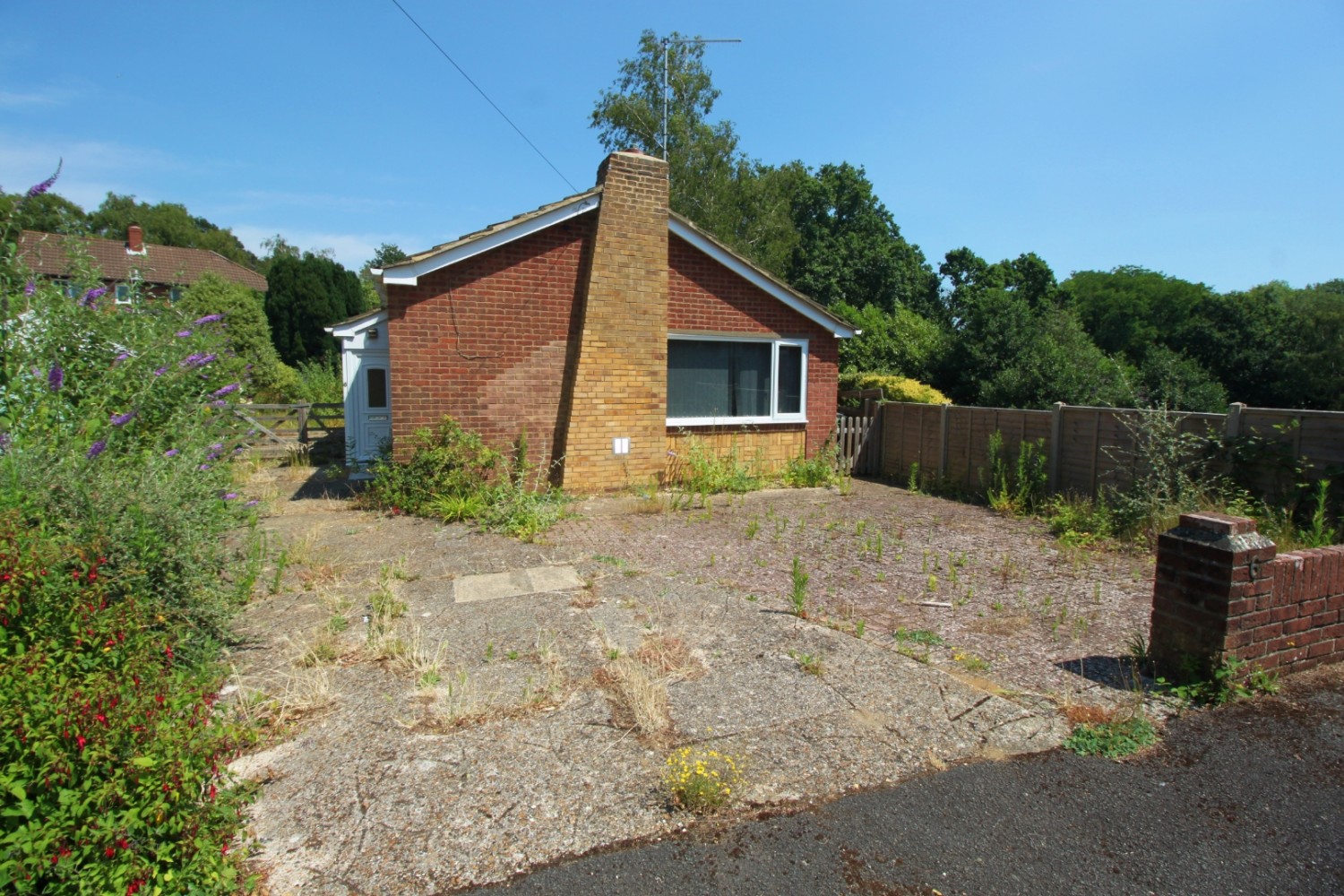 2 bedroom Bungalow for sale in Waverley Court, Netley Abbey