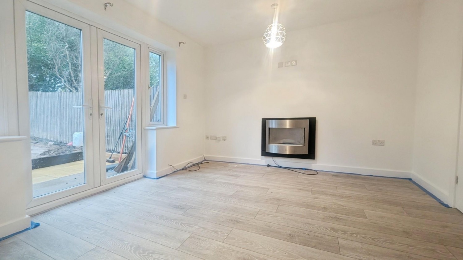 2 bedroom House to let in Wisemeadows, Shirley, Solihull B90 1BF