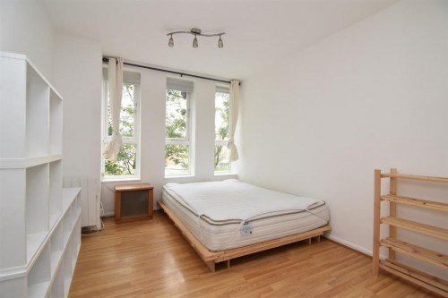 Reachview Close, London NW1