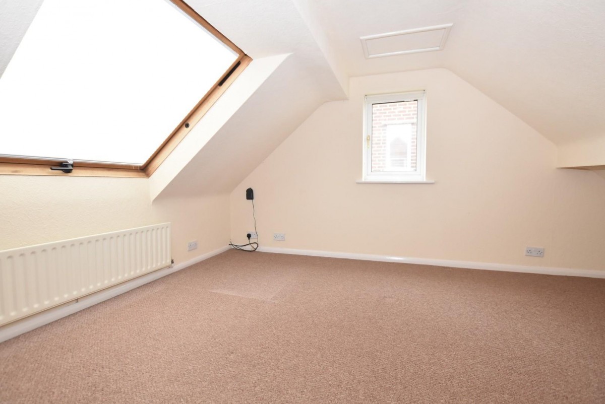 Norwood Avenue, Hasland, Chesterfield, S41 0NN
