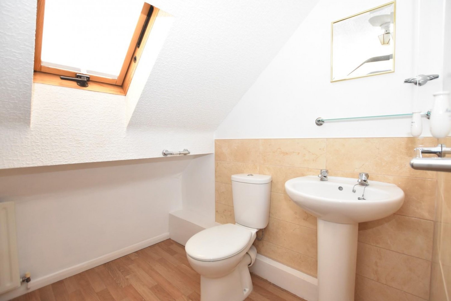 3 bedroom Bungalow to let in Norwood Avenue, Hasland, Chesterfield, S41 0NN