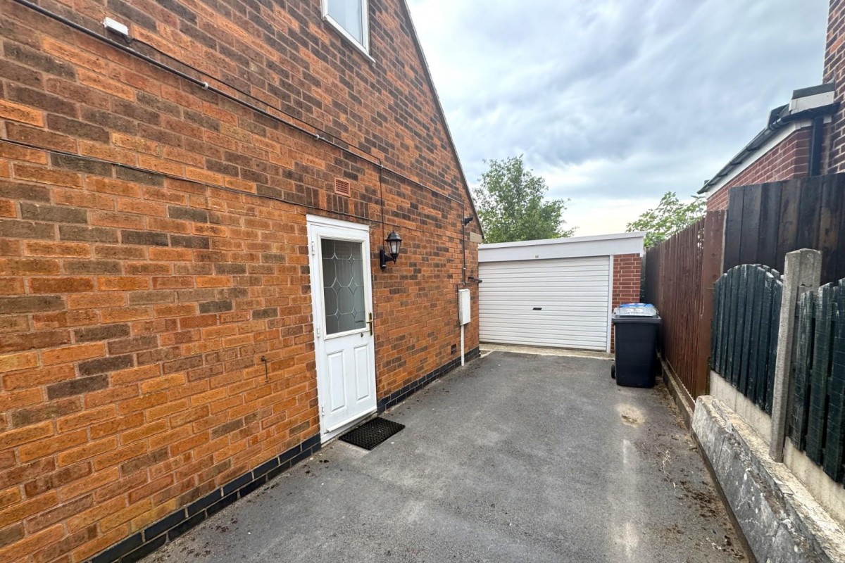 Norwood Avenue, Hasland, Chesterfield, S41 0NN