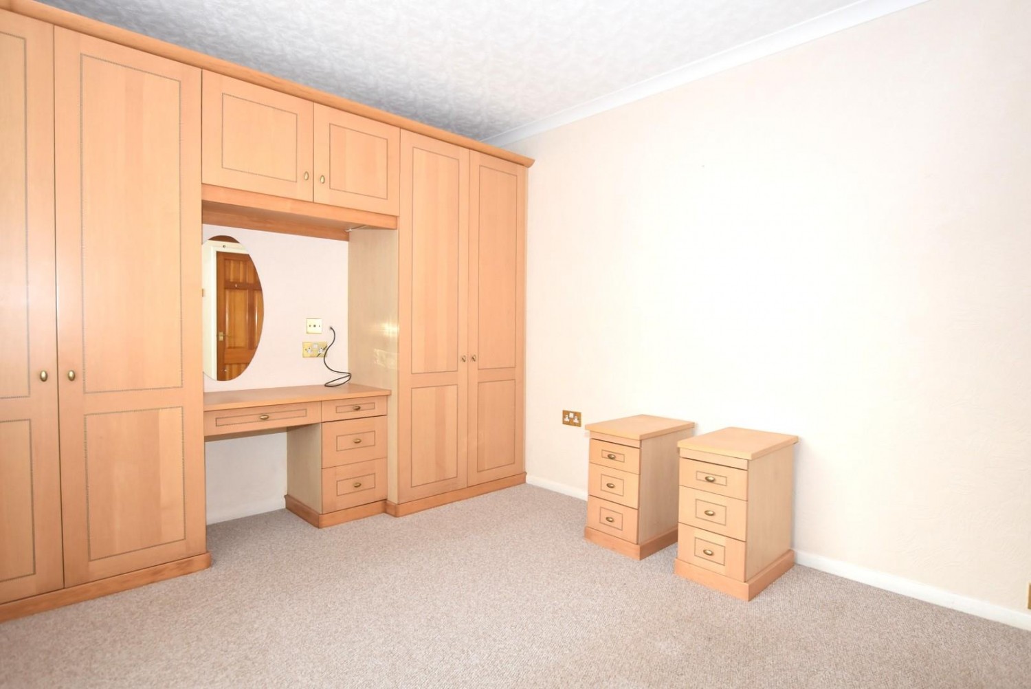 3 bedroom Bungalow to let in Norwood Avenue, Hasland, Chesterfield, S41 0NN