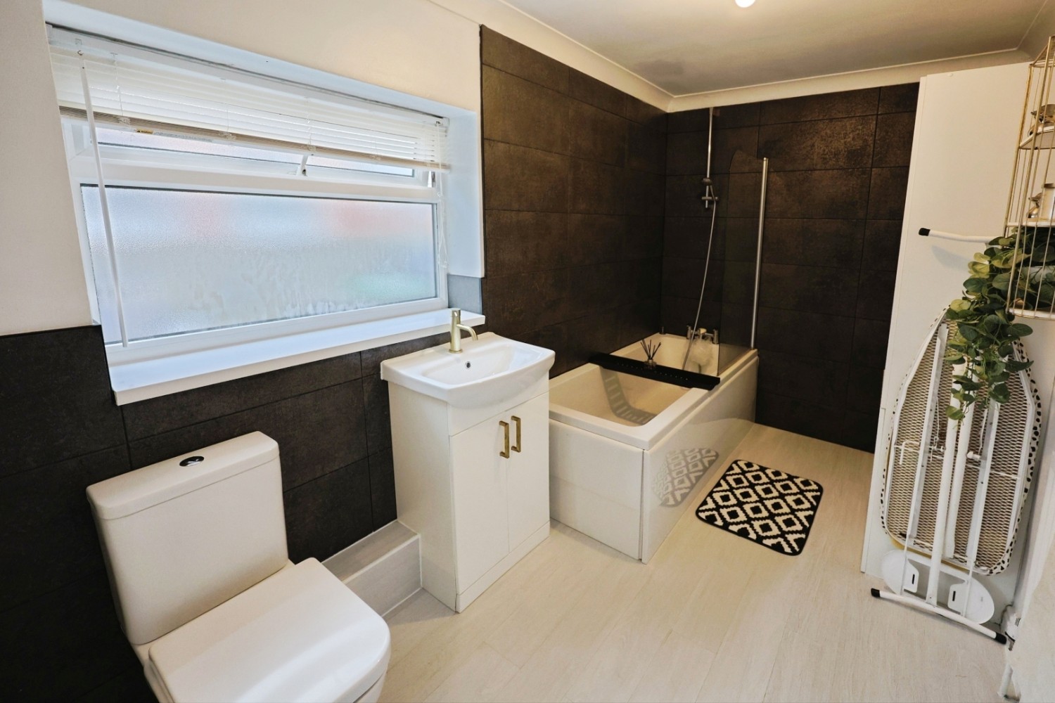 2 bedroom House for sale in Jubilee Street, Toronto, Bishop Auckland