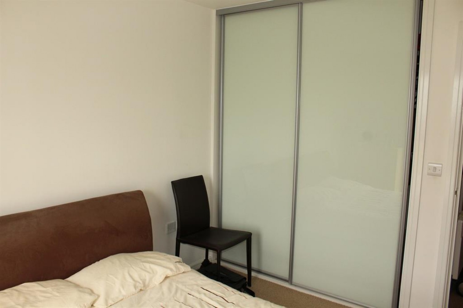 1 bedroom Flat to let in Stillwater Drive, Manchester M11 4TF