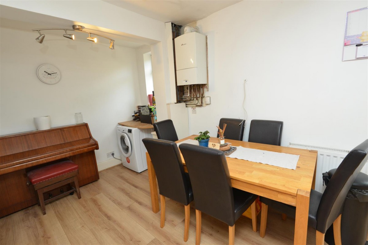 New Cheltenham Road, Kingswood BS15 1TJ