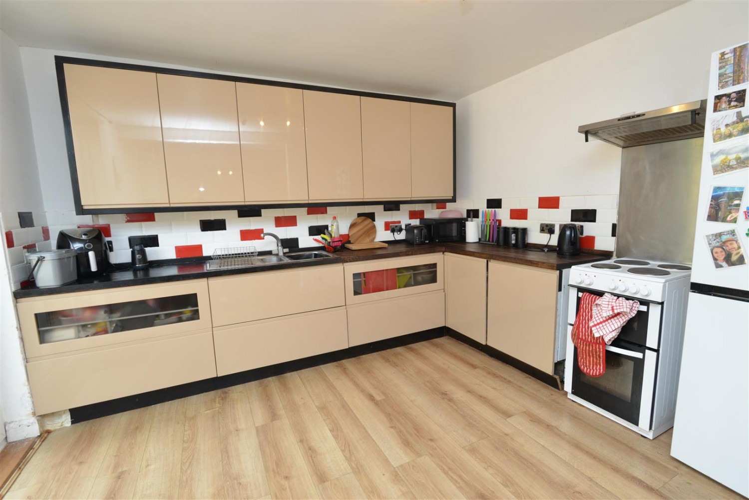 3 bedroom House for sale in New Cheltenham Road, Kingswood BS15 1TJ